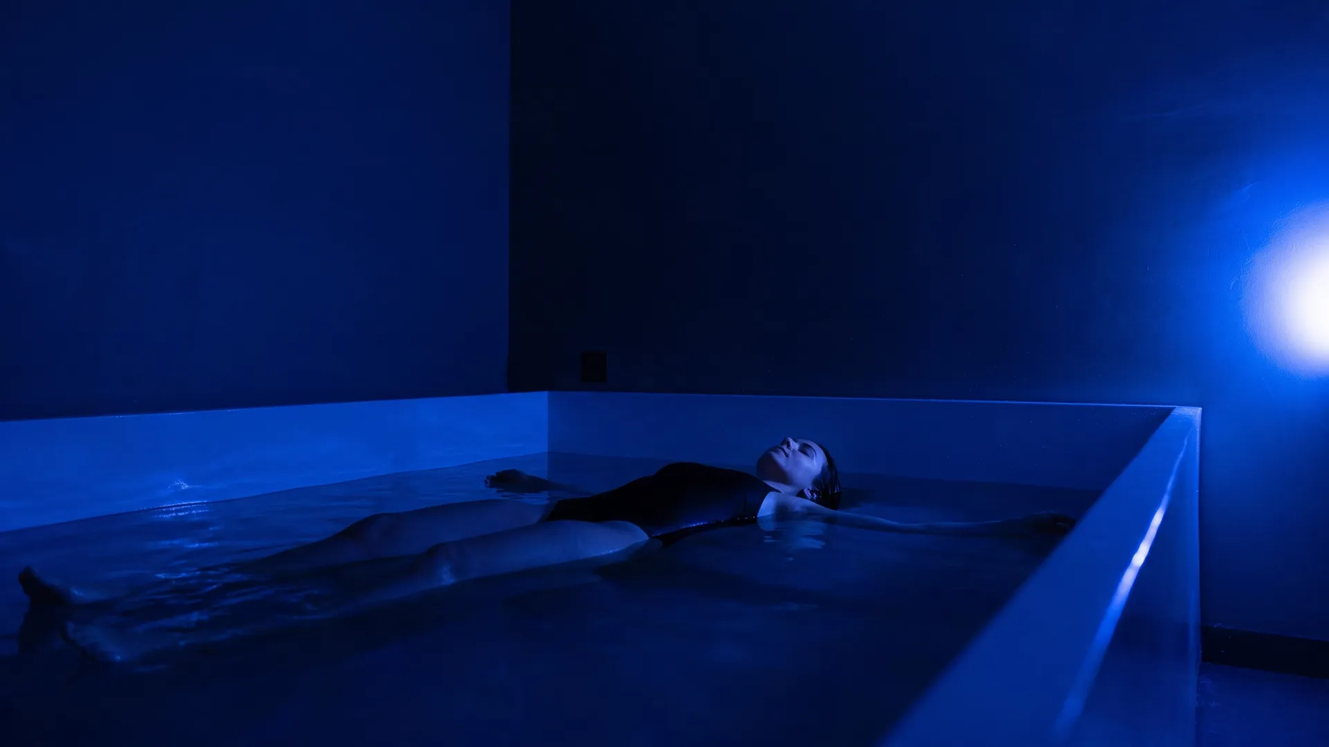 Float Therapy Küveti